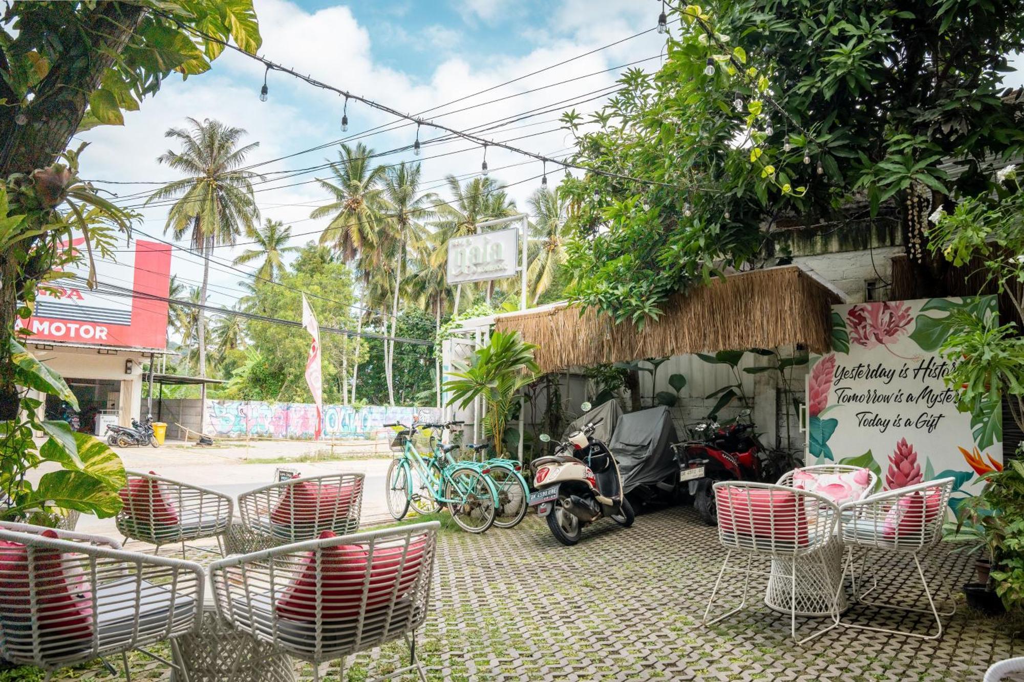 Naia Lombok Hotel Kuta  Bagian luar foto